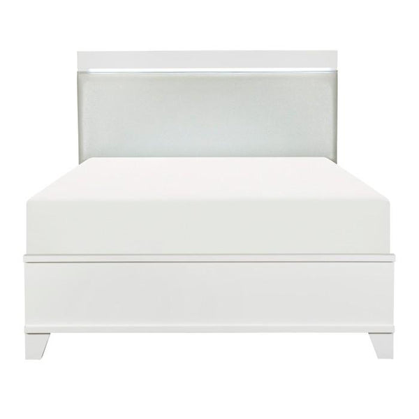 Kerren King Platform Bed in White 1678WK-1EK image